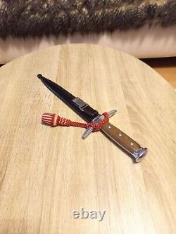 Swiss Army Dirk Victorinox M1943 Dagger M43 Knife Elsener Schwyz WW2 Walnut grip