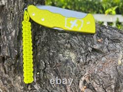 Swiss Army Knife Hunter Pro Limited Edition 2023 Yellow Victorinox 0.9415. L23