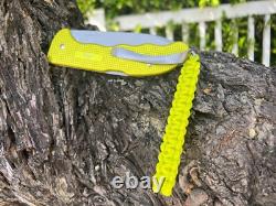 Swiss Army Knife Hunter Pro Limited Edition 2023 Yellow Victorinox 0.9415. L23