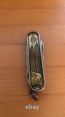 Swiss Army Knife KUALA LUMPUR XVI'98 Commonwealth Games Commemorative Knife