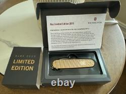 Swiss Army Knife L. E. Champagne Gold Cadet Alox Victorinox 0.2601. L19 New In Box