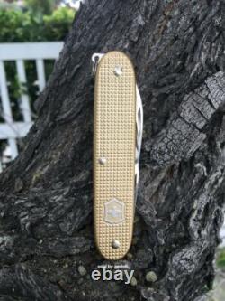 Swiss Army Knife LE Champagne Gold Pioneer Alox Victorinox 0.8201. L19 New In Box