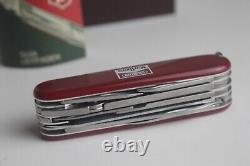 Swiss Army Knife Victorinox Marlboro Troubleshooter (Knife, Box & Manual)