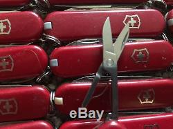 Swiss Army Victorinox Knives Knife Large Lot 100 Total