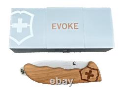 Swiss Army Walnut Wood Evoke Hunter Pro With Clip Victorinox 0.9415. D630, NIB