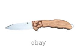 Swiss Army Walnut Wood Evoke Hunter Pro With Clip Victorinox 0.9415. D630, NIB