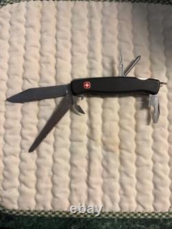 Swiss Army knife Wenger ranger mountaineer multi tool vintage
