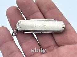 TIFFANY & Co. Victorinox Swiss Army Pocket Knife EWS? So cool! 1240