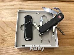 The Wenger 85mm Swiss Army Knife Lighter HYDOR Knife Gift Set soft touch