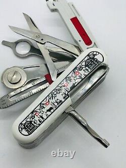 VERY Rare Wenger 504 Esquire Victorinox Bernina Sewing Tool Swiss Army Knife New