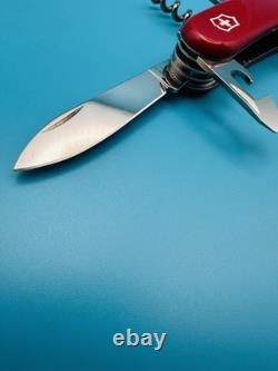 VICTORINOX Delémont Evolution Cigar 79 Swiss Army Knife Multi Tool 85mm RED
