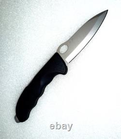VICTORINOX HUNTER PRO / BLACK LOCKBLADE With POUCH SWITZERLAND