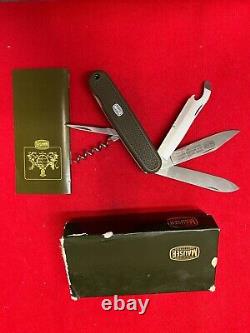 VICTORINOX Model Mauser Swiss Army Knife NOS