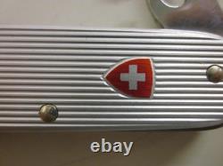 VICTORINOX OFFICIER SUISSE Bantam Alox 70 Old Cross Swiss Army Knife Sackmesser