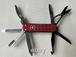 VICTORINOX SWISS ARMY KNIFE MINICHAMP ALOX RED Edelweiss NEW NIB