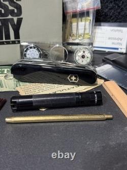 VICTORINOX Swiss Champ Survival Kit SOS Set Multi-Tool Army Knife Leather Case