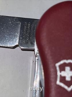 VICTORINOX WORK CHAMP SWISS ARMY KNIFE Slide Lock Version