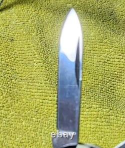 VINTAGE 1989 VICTORINOX SWITZERLAND CLASSIC SWISS ARMY KNIFE One Of a Kind