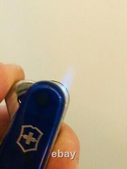 Very Rare WORKING! Victorinox SwissFlame Butane Lighter Swiss army knife BLUE
