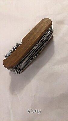 Victorinox 91mm SwissChamp Swiss Army Knife Walnut Scales Beautiful Condition