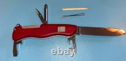 Victorinox Adventurer 111mm Swiss Army knife, Side Lock, nylon Scales, NEVER USED