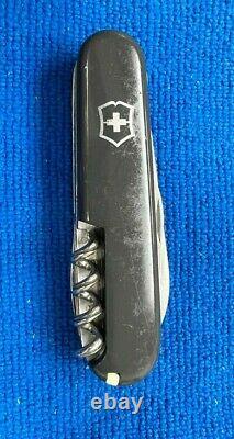 Victorinox-Battle of Nafels Collector's Edition 1986 Huntsman-Swiss Army Knife