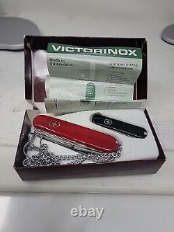 Victorinox Champion Classic SD Duo Set Swiss Army Knife In Original Box N8