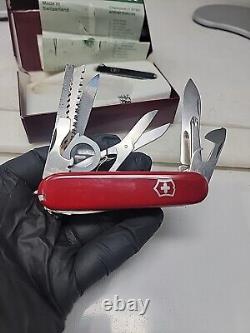 Victorinox Champion Classic SD Duo Set Swiss Army Knife In Original Box N8