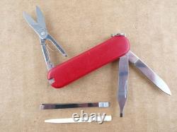 Victorinox Classic Swiss Army Knife with Watch Strap Change Tool Very Good
