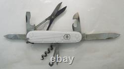 Victorinox Climber Swiss Army knife- new boxed White Christmas 2015 NIB #2319