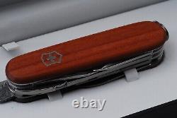 Victorinox Knives Swiss Army Knife Damascus Limited Edition 2018