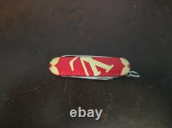 Victorinox LOUIS VUITTON Supreme Swiss Army Knife