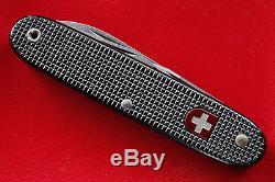 Victorinox Limited Edition Alox Soldier Railway Black Beauty Swiss army knife