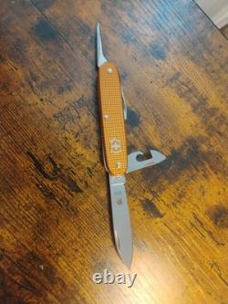 Victorinox Limited Edition Series No. 02