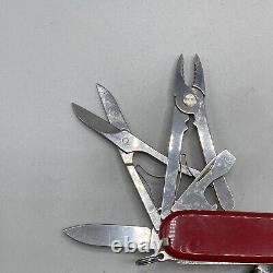 Victorinox Matterhorn Swiss Army knife Red