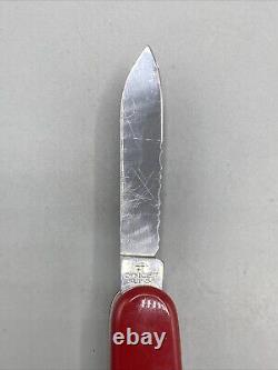 Victorinox Matterhorn Swiss Army knife Red