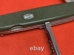 Victorinox Mauser Swiss Army knife is a large, retired, 100mm / 4