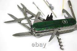 Victorinox Officier Suise Swiss Army Knife with Bail Rostfrei Officier Green