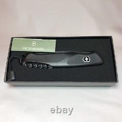 Victorinox Onyx Black RangerGrip 55 0.9563. C31P New Swiss Army Knife From Japan