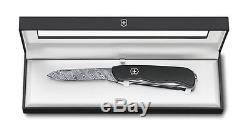 Victorinox Outrider Damast Limited Edition 2017 0.8501. J17 Swiss Army Knife