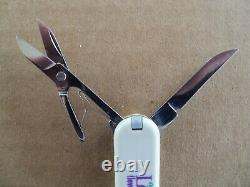 Victorinox Pharmaceutical Rambler Swiss Army Knife White Rare Excellent