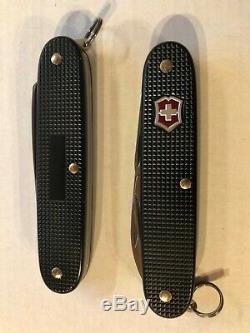 Victorinox Pioneer Black Alox with Red Shield Swiss Army Knife rar collector