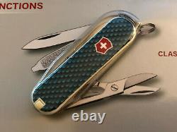 Victorinox SPREAD YOUR WINGS Classic SD 2012 LE Swiss Army Knife NEW blisterpack