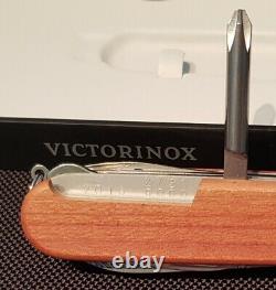 Victorinox Schweizermesser Swiss Army Knife Damascus Limited 2018 Deluxe Tinker