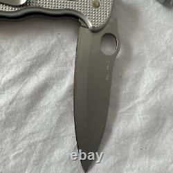 Victorinox Swiss Army #0.9415. M26 Silver ALOX Hunter Pro M Lockblade 5.1