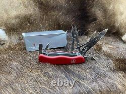 Victorinox Swiss Army 53761 Workchamp With Red Handle Knife Mint In Box