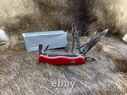 Victorinox Swiss Army 53761 Workchamp With Red Handle Knife Mint In Box