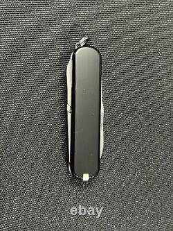 Victorinox Swiss Army 74mm Knife EXECUTIVE Black