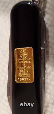 Victorinox Swiss Army Classic Pocket Knife, with Gold Ingot