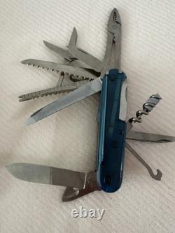 Victorinox Swiss Army CyberTool 41 Blue Pocket Knife Near Mint Condition withcase